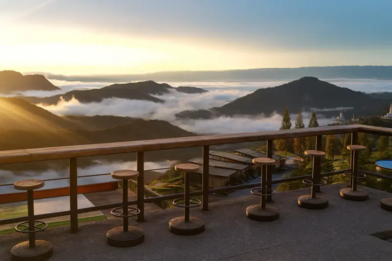 Pino Latte Café and Resort panoramic view